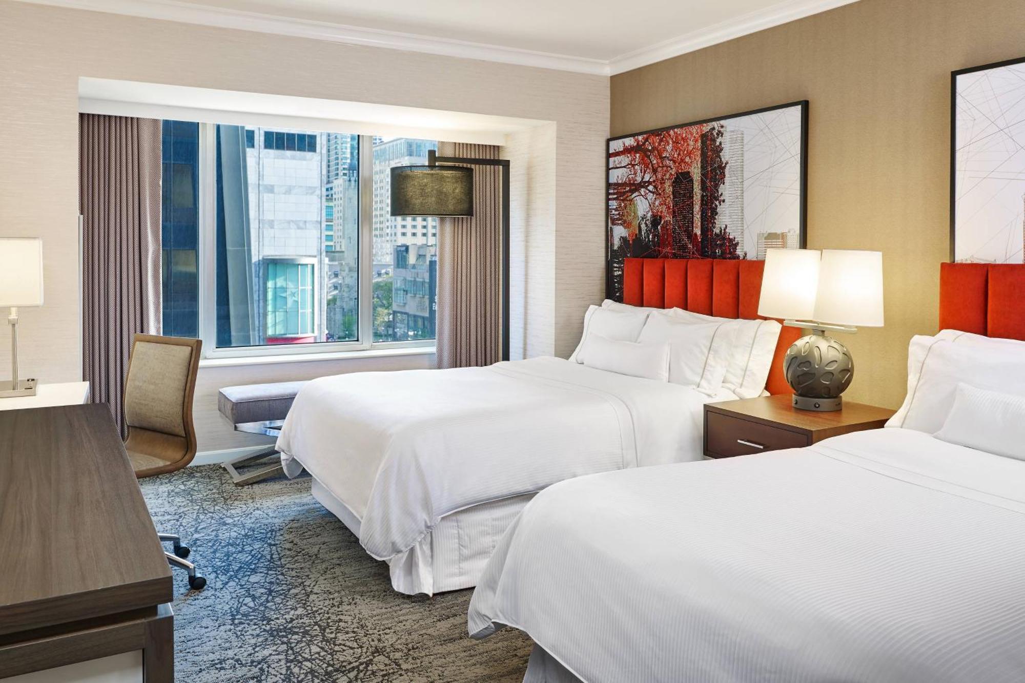Отель The Westin Michigan Avenue Чикаго Экстерьер фото
