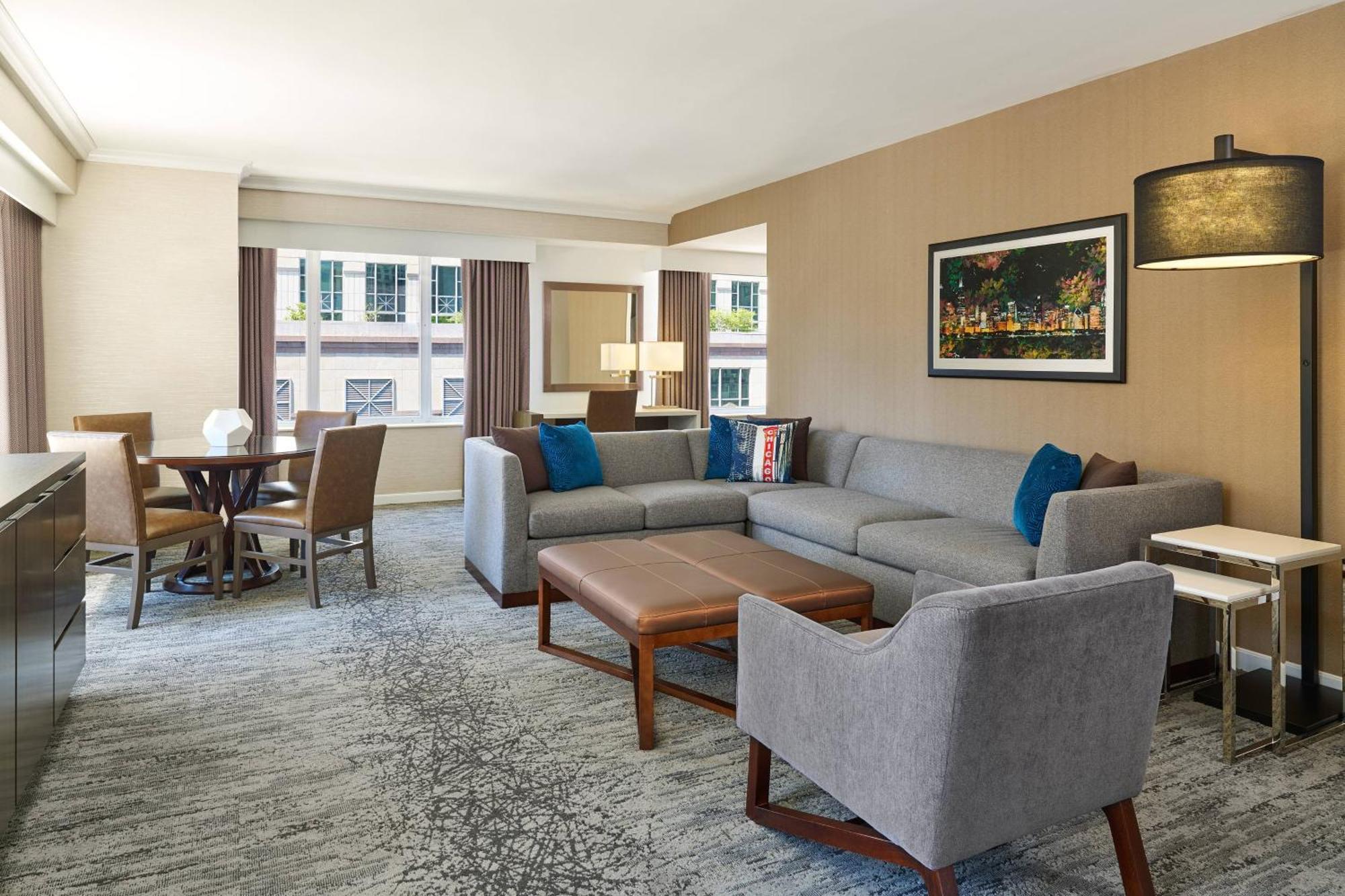 Отель The Westin Michigan Avenue Чикаго Экстерьер фото