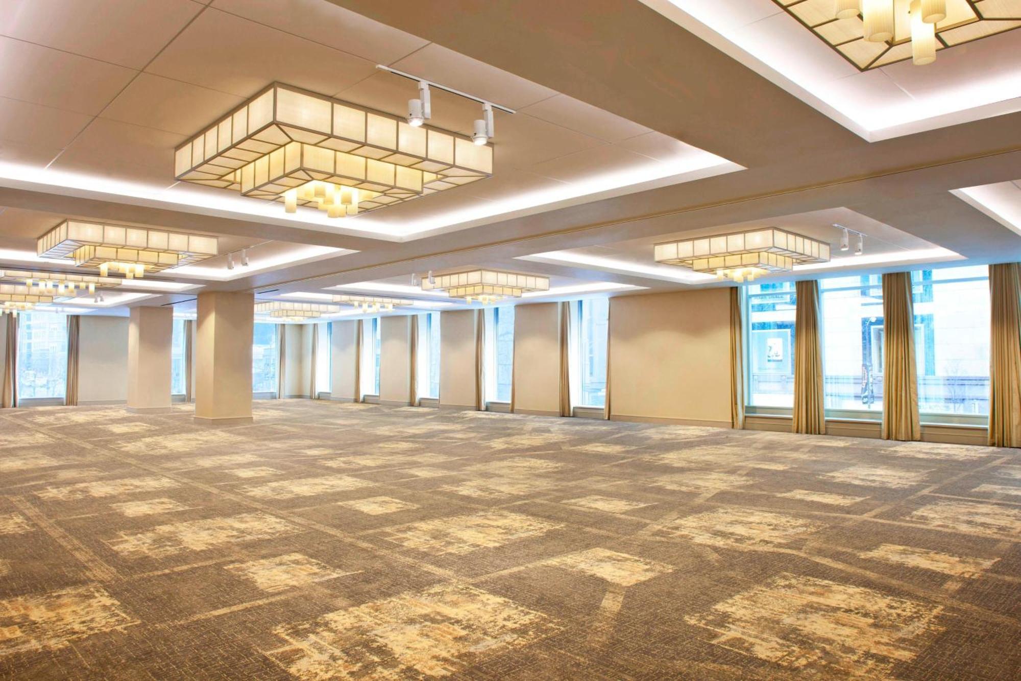Отель The Westin Michigan Avenue Чикаго Экстерьер фото