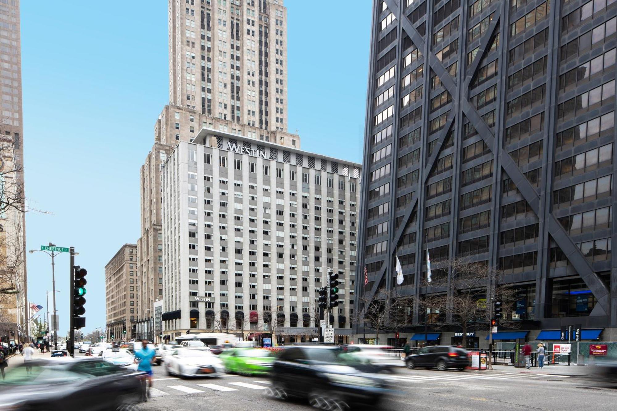 Отель The Westin Michigan Avenue Чикаго Экстерьер фото